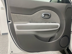 Used 2016 Kia Soul EV 4d Hatchback EV at Ideal Cars Llc near Mesa, AZ