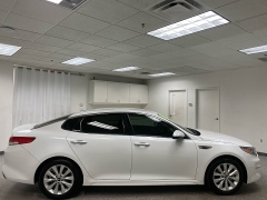 Used 2016  Kia Optima 4d Sedan EX at Ideal Cars Llc near Mesa, AZ