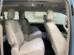 Used 2016  Chrysler Town & Country 4d Wagon Touring at Ideal Cars Llc near Mesa&comma; AZ