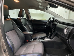 Used 2017  Toyota Corolla 4d Sedan SE CVT at Ideal Cars Llc near Mesa&comma; AZ