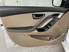 Used 2016 Hyundai Elantra 4d Sedan SE Auto at Ideal Cars Llc near Mesa, AZ