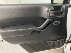 Used 2016  Jeep Wrangler Unlimited 4d Convertible Sahara at Ideal Cars Llc near Mesa&comma; AZ