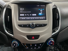 Used 2017  Chevrolet Cruze 4d Sedan LS Auto at Ideal Cars Llc near Mesa&comma; AZ