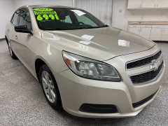 Used 2013  Chevrolet Malibu 4d Sedan LS w&sol;1FL at Ideal Cars Llc near Mesa&comma; AZ