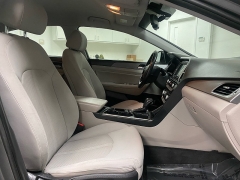 Used 2018  Hyundai Sonata 4d Sedan SEL at Ideal Cars Llc near Mesa&comma; AZ