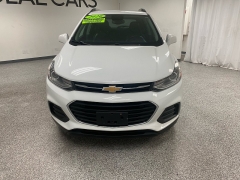 Used 2020 Chevrolet Trax 4d SUV FWD LT at Ideal Cars Llc near Mesa, AZ