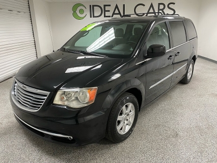 2012 Chrysler Town & Country Touring