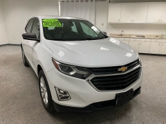 Used 2018  Chevrolet Equinox 4d SUV AWD LS at Ideal Cars Llc near Mesa&comma; AZ
