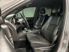 Used 2020  Jeep Grand Cherokee 4d SUV 2WD Laredo Altitude at Ideal Cars Llc near Mesa&comma; AZ