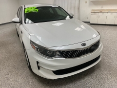 Used 2016  Kia Optima 4d Sedan EX at Ideal Cars Llc near Mesa, AZ