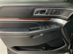 Used 2018  Ford Explorer 4d SUV FWD Limited at Ideal Cars Llc near Mesa&comma; AZ