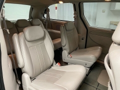 Used 2007  Chrysler Town & Country 4d Wagon Touring at Ideal Cars Llc near Mesa&comma; AZ