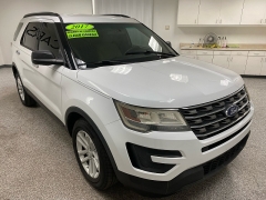 Used 2017  Ford Explorer 4d SUV FWD at Ideal Cars Llc near Mesa, AZ