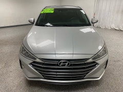 Used 2020  Hyundai Elantra 4d Sedan Limited at Ideal Cars Llc near Mesa, AZ