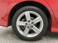 Used 2013  Toyota Camry 4d Sedan SE at Ideal Cars Llc near Mesa, AZ