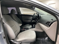 Used 2017  Hyundai Elantra 4d Sedan SE Auto at Ideal Cars Llc near Mesa&comma; AZ