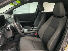 Used 2021  Honda HR-V Sport 2WD CVT at Ideal Cars Llc near Mesa&comma; AZ