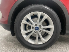 Used 2017  Ford Escape 4d SUV FWD SE at Ideal Cars Llc near Mesa&comma; AZ