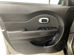 Used 2019  Kia Soul 4d Hatchback Auto at Ideal Cars Llc near Mesa&comma; AZ