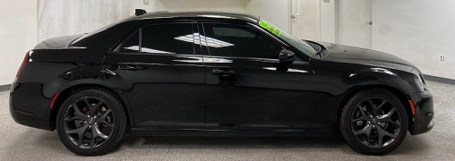 Used 2022  Chrysler 300 Touring RWD at Ideal Cars Llc near Mesa&comma; AZ