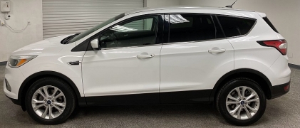 Used 2017  Ford Escape 4d SUV FWD SE at Ideal Cars Llc near Mesa&comma; AZ