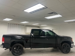 Used 2007  GMC Sierra 1500 4WD Crew Cab SLT at Ideal Cars Llc near Mesa, AZ