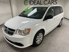  2016 Dodge Grand Caravan 4d Wagon SE at Ideal Cars Llc near Mesa&comma; AZ