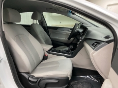 Used 2019  Hyundai Sonata 4d Sedan SEL at Ideal Cars Llc near Mesa&comma; AZ