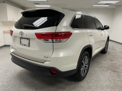 Used 2019 Toyota Highlander 4d SUV FWD XLE at Ideal Cars Llc near Mesa, AZ