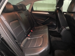 Used 2013  Volkswagen Passat 4d Sedan SE Auto&sol;PZEV at Ideal Cars Llc near Mesa&comma; AZ