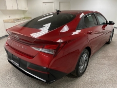 Used 2024  Hyundai Elantra SEL IVT at Ideal Cars Llc near Mesa&comma; AZ