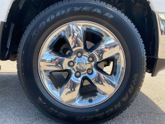 Used 2016  Ram 1500 4WD Crew Cab Big Horn at Ideal Cars Llc near Mesa&comma; AZ