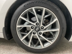 Used 2020  Hyundai Elantra 4d Sedan Limited at Ideal Cars Llc near Mesa, AZ