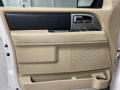 Used 2017  Ford Expedition 4d SUV 2WD XLT at Ideal Cars Llc near Mesa&comma; AZ