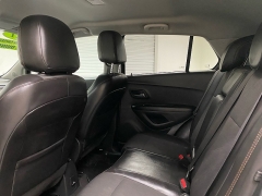 Used 2021 Chevrolet Trax FWD 4dr LT at Ideal Cars Llc near Mesa, AZ