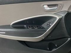 Used 2016  Hyundai Santa Fe Sport 4d SUV FWD 2&period;0T Ultimate at Ideal Cars Llc near Mesa&comma; AZ