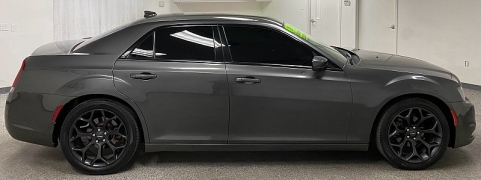 Used 2019  Chrysler 300 4d Sedan RWD S V6 at Ideal Cars Llc near Mesa&comma; AZ