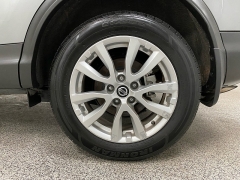 Used 2021  Nissan Rogue Sport FWD SV at Ideal Cars Llc near Mesa&comma; AZ