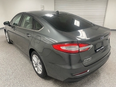 Used 2020  Ford Fusion Hybrid 4d Sedan FWD SE at Ideal Cars Llc near Mesa&comma; AZ