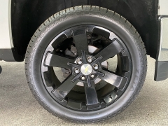 Used 2015  Chevrolet Silverado 1500 2WD Crew Cab LT at Ideal Cars Llc near Mesa&comma; AZ