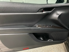 Used 2021  Toyota Camry SE Auto at Ideal Cars Llc near Mesa&comma; AZ