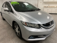 Used 2013  Honda Civic Hybrid 4d Sedan at Ideal Cars Llc near Mesa&comma; AZ