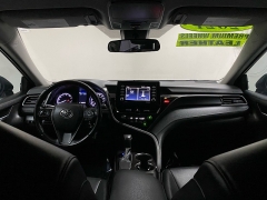 Used 2021  Toyota Camry SE Auto at Ideal Cars Llc near Mesa&comma; AZ