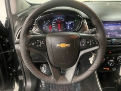 Used 2022 Chevrolet Trax FWD 4dr LS at Ideal Cars Llc near Mesa, AZ