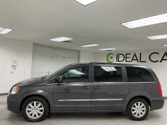 Used 2015  Chrysler Town & Country 4d Wagon Touring at Ideal Cars Llc near Mesa, AZ