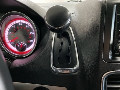 Used 2016  Dodge Grand Caravan 4d Wagon SXT at Ideal Cars Llc near Mesa&comma; AZ