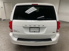Used 2016  Dodge Grand Caravan 4d Wagon SE at Ideal Cars Llc near Mesa&comma; AZ