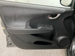 Used 2011  Honda Fit 5d Hatchback Sport Auto at Ideal Cars Llc near Mesa&comma; AZ