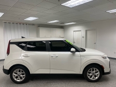 Used 2022 Kia Soul LX IVT at Ideal Cars Llc near Mesa, AZ