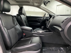 Used 2017  Nissan Altima 4d Sedan 2&period;5L SL &lpar;2017&period;5&rpar; at Ideal Cars Llc near Mesa&comma; AZ